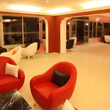 Destina 厄吕代尼兹