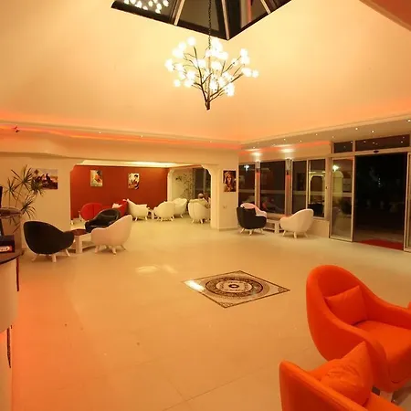 Destina Otel 3*