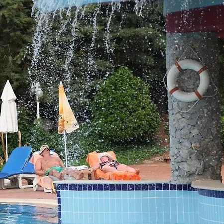Otel Destina 3*