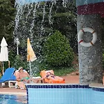 فندق Destina 3*